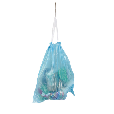 Einweg-Plastikmüllbeutel mit Ziehseile für die Müllsortierung am Arbeitsplatz