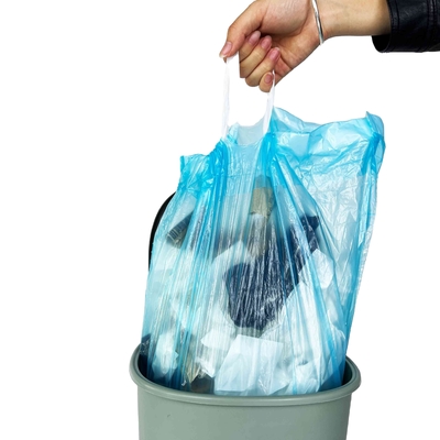 Großkapazität schwarzer Hausmüllsack mit zerreißfreiem Zugseil und Logo