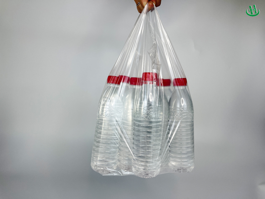 Kühlschrank für den Haushalt mit Lebensmittelverpackung