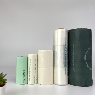 Biologisch abbaubare T-Shirttasche auf Rollen aus PBAT-Material für umweltfreundliche Verpackungen