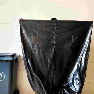 Aufbereitetes Oberflächenhandling LDPE Schwarzes Sternzeichen Große Müllsäcke für Ihr Unternehmen