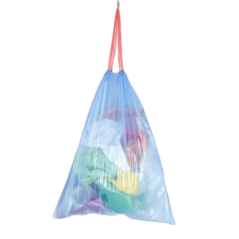 Innovative Roll-up-Müllsäcke für eine vereinfachte Entsorgung von Abfällen in Unternehmen und Haushalten