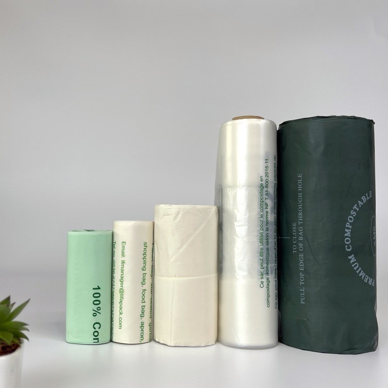 Biologisch abbaubare T-Shirttasche auf Rollen aus PBAT-Material für umweltfreundliche Verpackungen